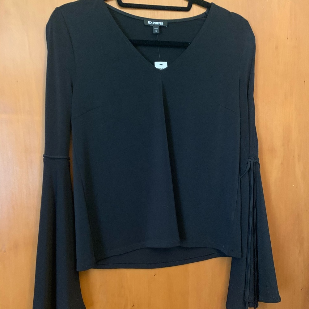 Black Express Top